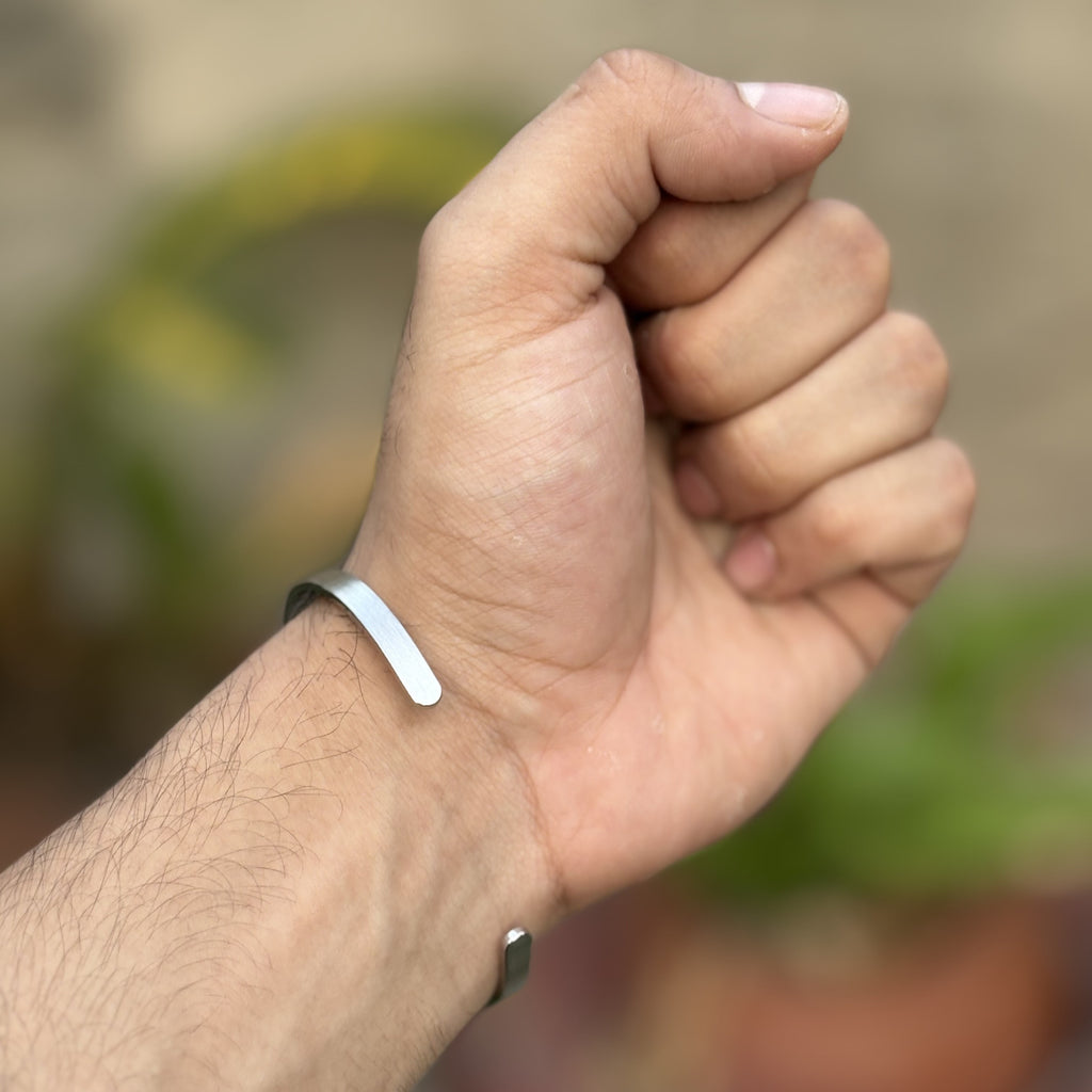 Ali Maula Cuff